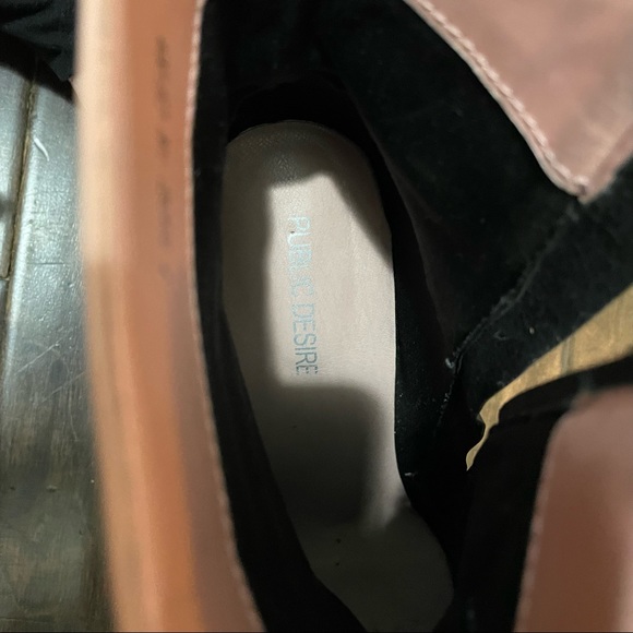 Contrast Pink + Black Pointed Heeled Booties - Picture 6 of 8